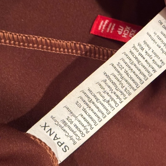 Spanx - Faux Suede Leggings NWOT - Picture 9 of 11